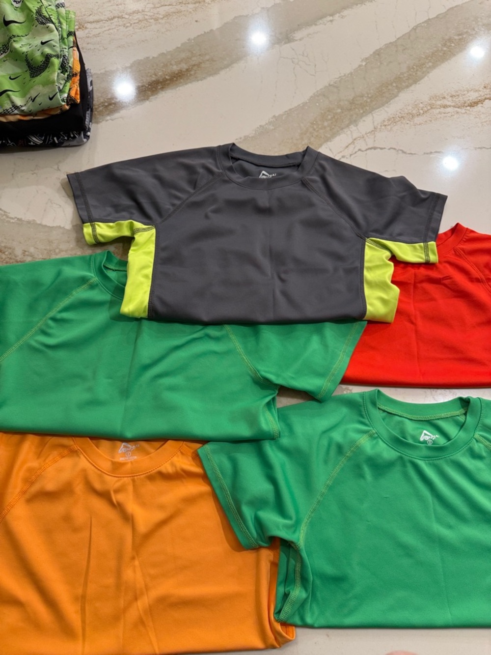 Kanu Surf Kids Rashguard Tee - Gray with Lime Panels